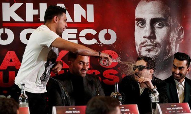 Amir Khan Και Phil Lo Greco ”Προθερμαίνονται”