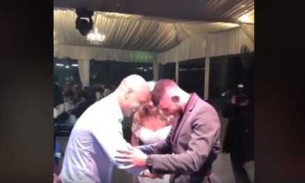 Συγκινημένος ο Σαββίδης: Πήρε την καφέ ζώνη στο γάμο του! (video)