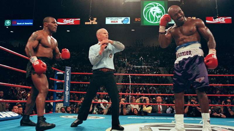 Tyson και Holyfield Συμφώνησαν για 3ο Αγώνα
